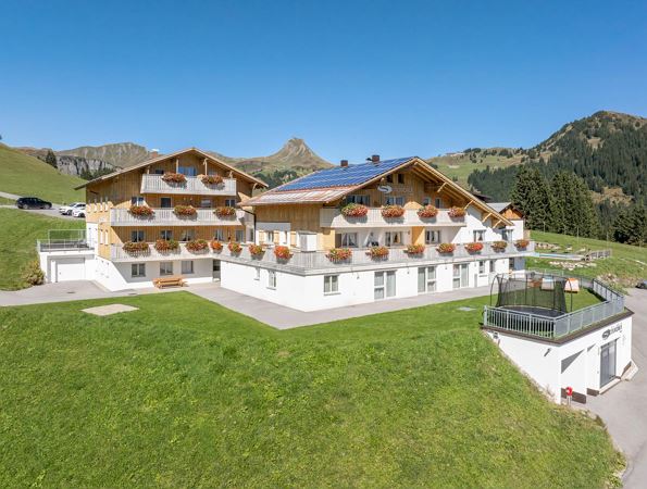Aparthotel Garni Schönblick - Außenansicht