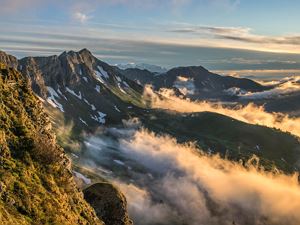 Blick vom Damülser Grat zur Sünserspitze (c) Micha