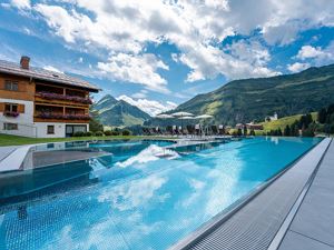 Wellness+Pool-38